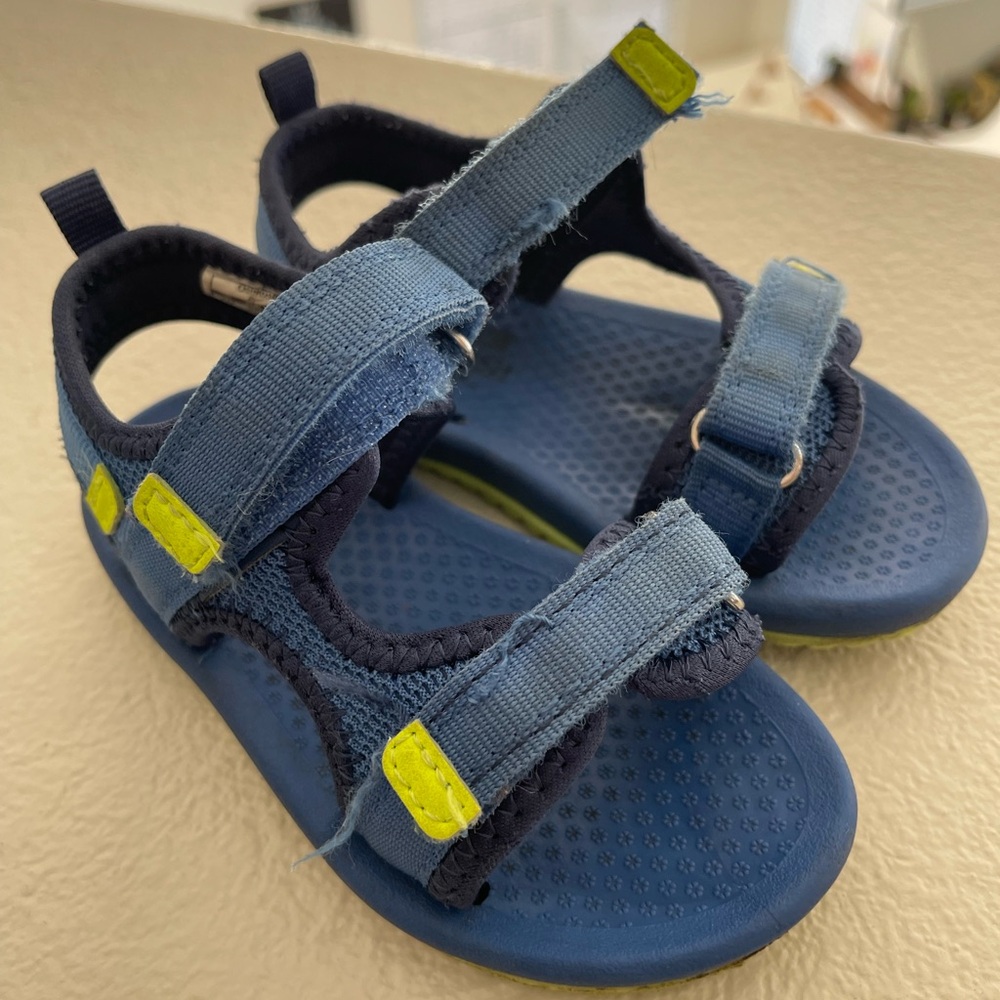 OshKosh B'gosh Blue and Yellow Sporty Sandals with Adjustable Straps